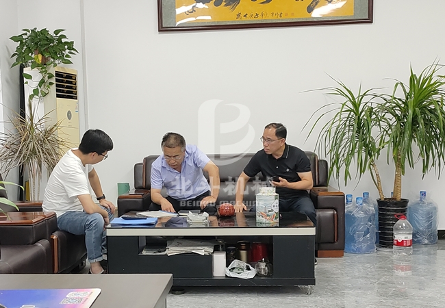 热烈欢迎客户来实地参观环保型垃圾成人向日葵视频免费