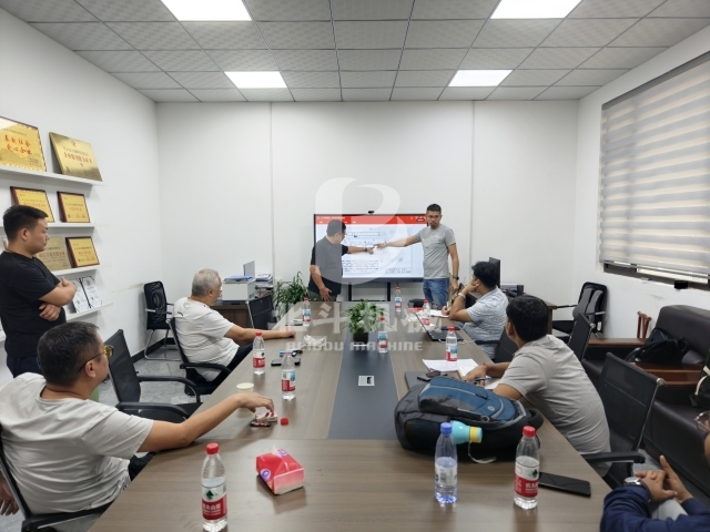 印度客户来验收成人向日葵视频免费,确保合作交付